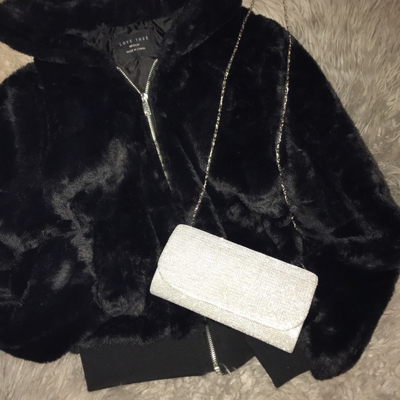 HANDBAG - Picture 2 of 3